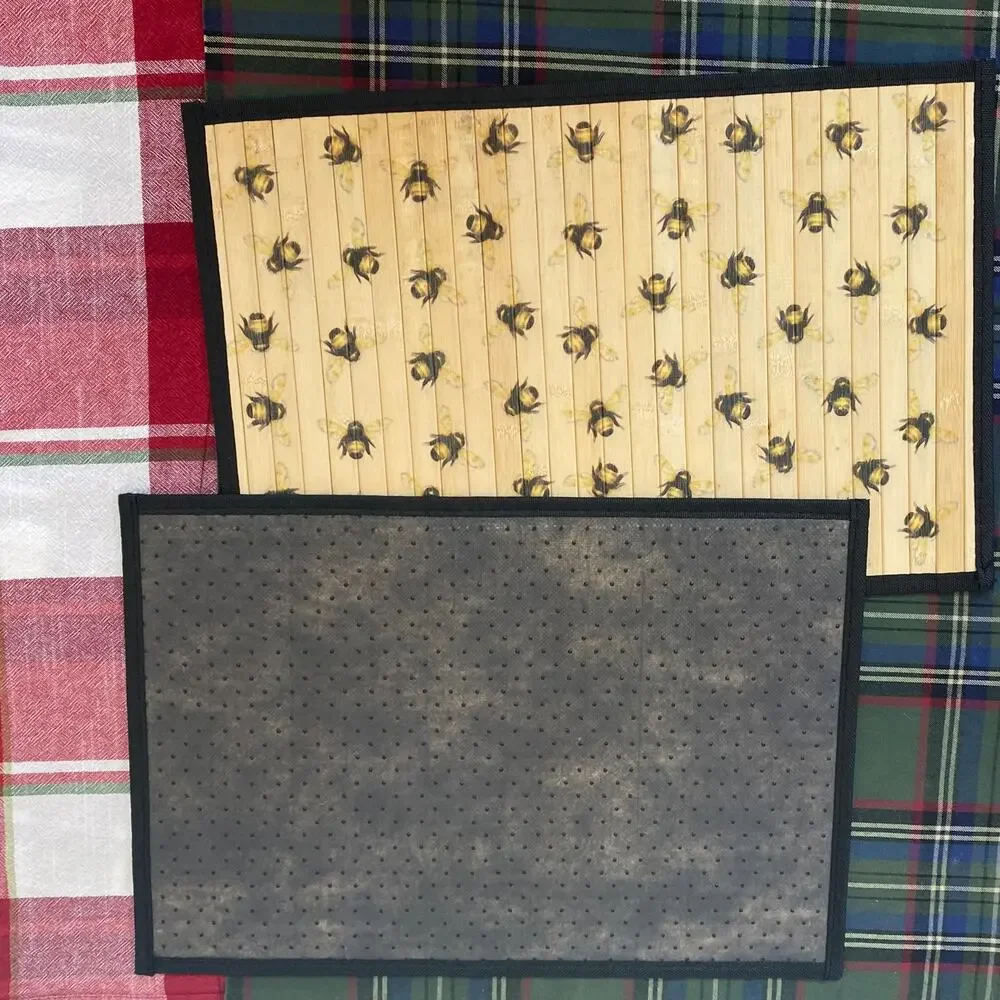 Bumblebees on Bamboo‎ Placemats Set of 2